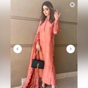 SOLD ❌Brand new hues atalier 3 piece outfit